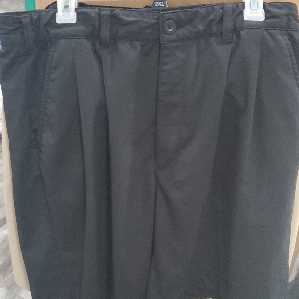 Mens golf shorts